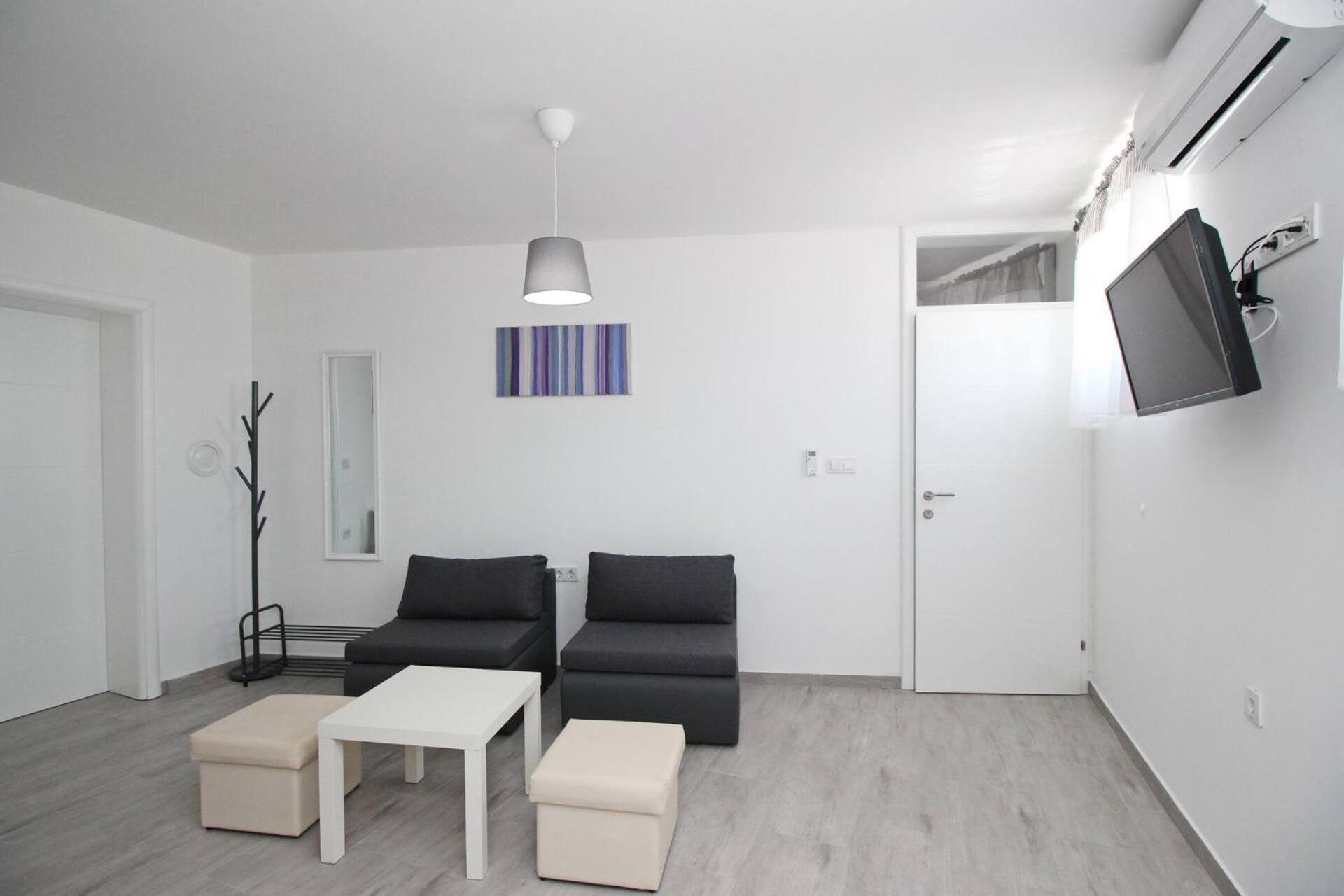 House Lavanda - Kricin, Underground Level Apartment باشْكا المظهر الخارجي الصورة